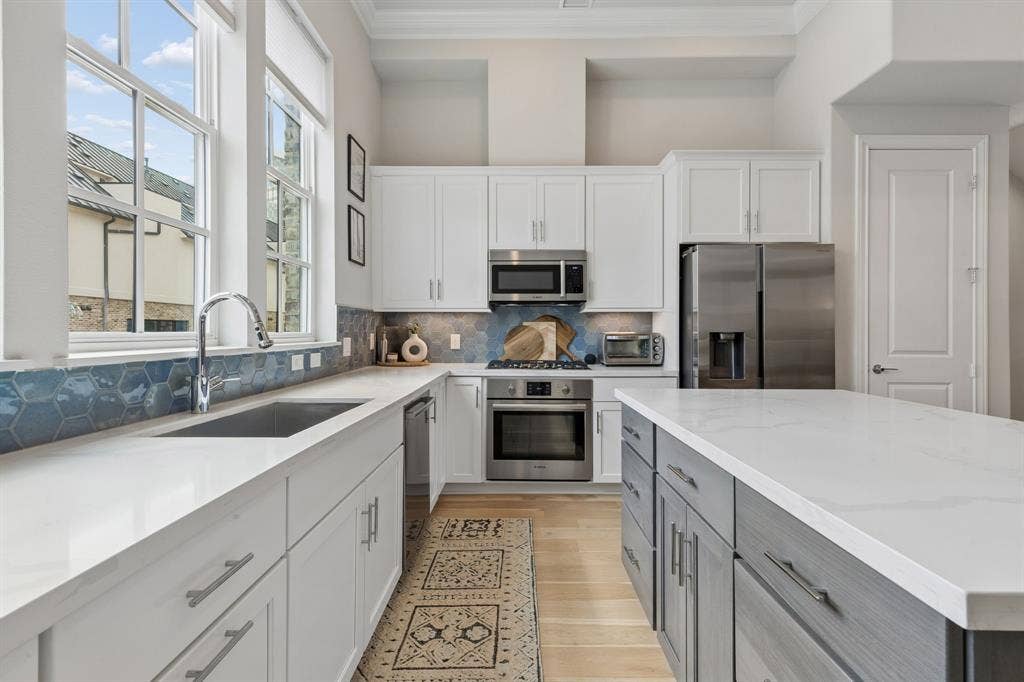 651 Baugh Drive, Irving, TX 75039 651 Baugh Drive, Irving, TX 75039