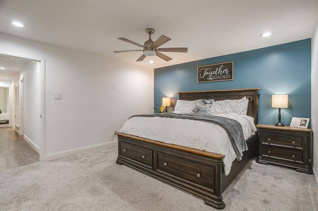 400 Glenn Drive, Hurst, TX 76053 400 Glenn Drive, Hurst, TX 76053