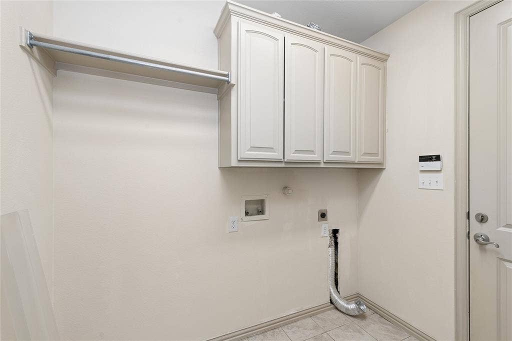 7005 Kenswick Drive, Plano, TX 75024 7005 Kenswick Drive, Plano, TX 75024