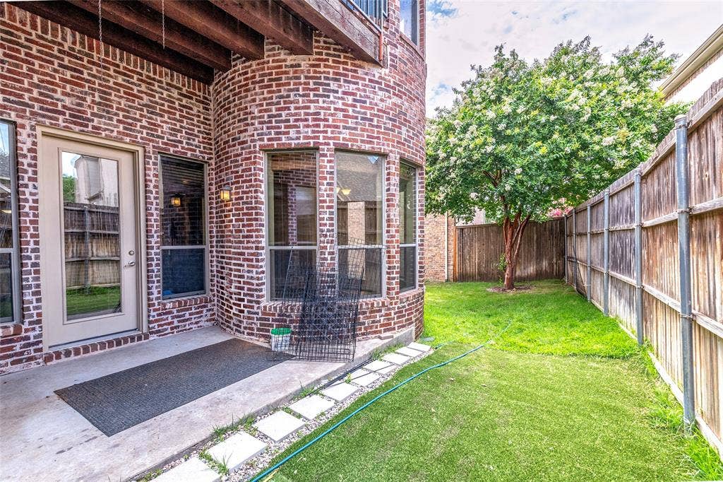 7005 Kenswick Drive, Plano, TX 75024 7005 Kenswick Drive, Plano, TX 75024