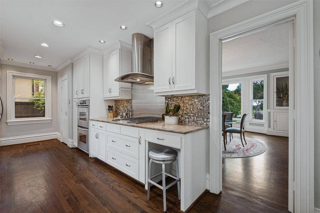 6703 Country Club Circle, Dallas, TX 75214 6703 Country Club Circle, Dallas, TX 75214