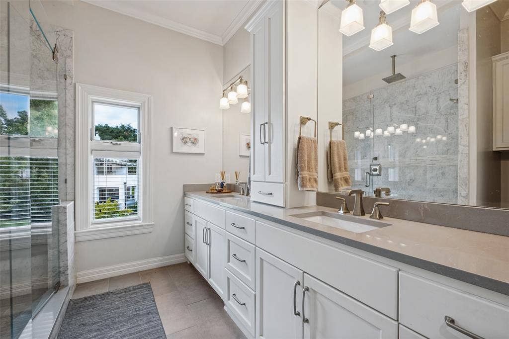 6703 Country Club Circle, Dallas, TX 75214 6703 Country Club Circle, Dallas, TX 75214
