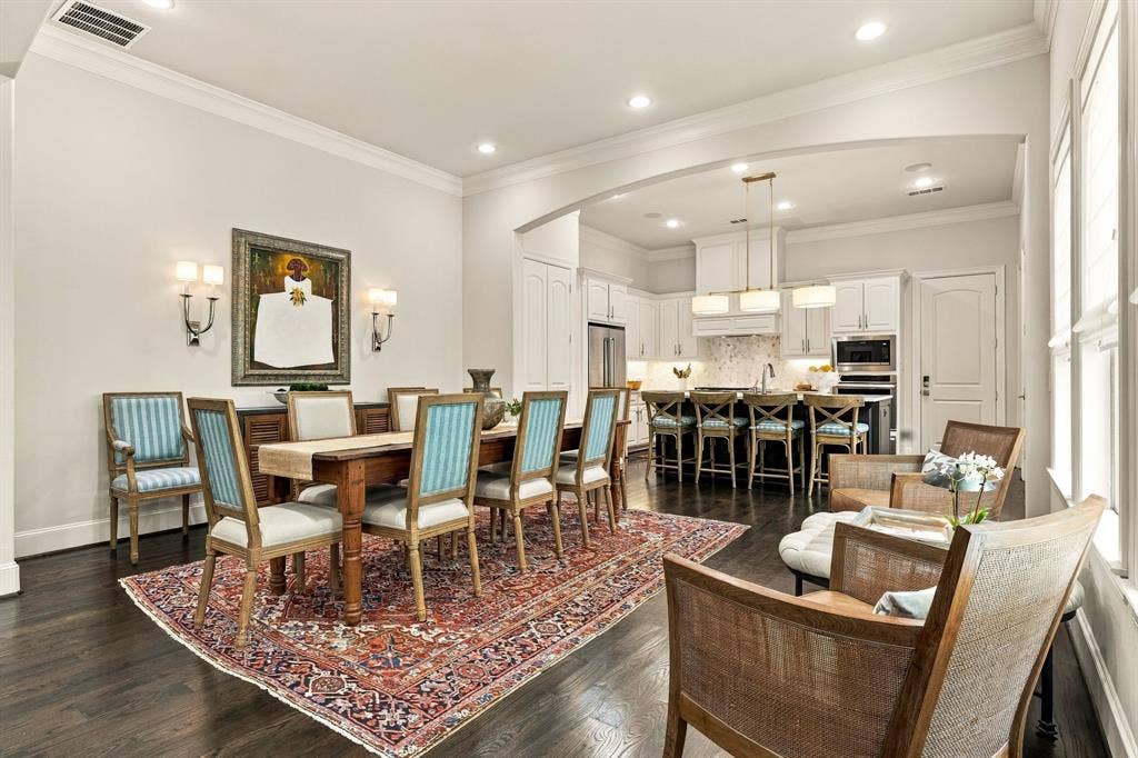 3710 Fairfax Avenue, Dallas, TX 75209 3710 Fairfax Avenue, Dallas, TX 75209