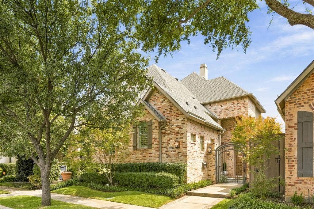 3710 Fairfax Avenue, Dallas, TX 75209 3710 Fairfax Avenue, Dallas, TX 75209