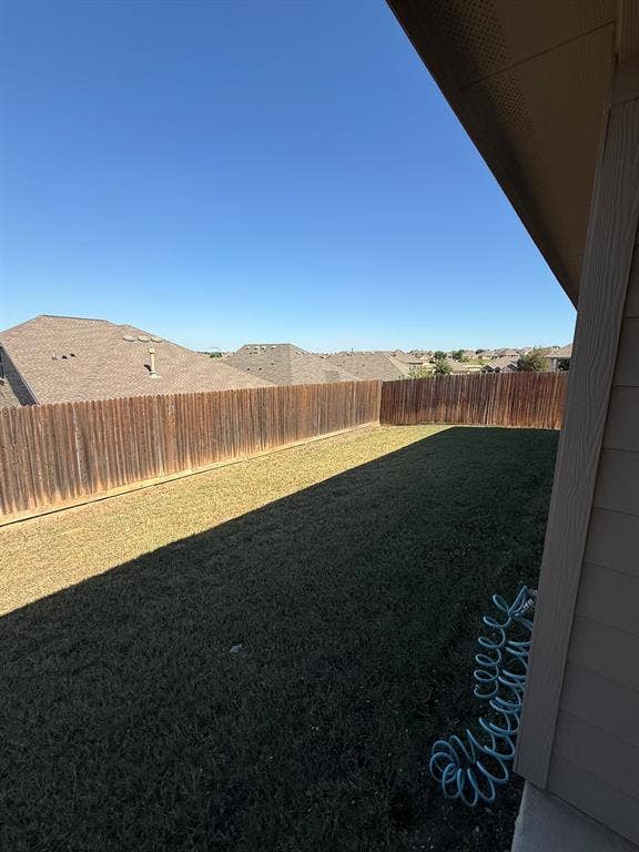 8529 Grand Oak Road, Fort Worth, TX 76123 Back yard