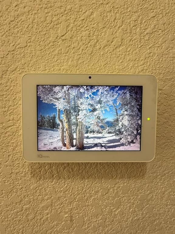 8529 Grand Oak Road, Fort Worth, TX 76123 Smart security device