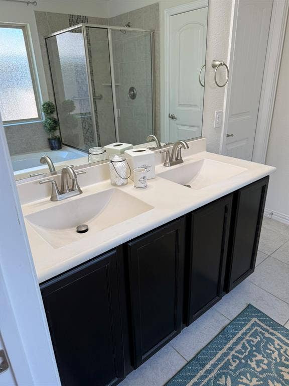 8529 Grand Oak Road, Fort Worth, TX 76123 Primary Dual Sinks