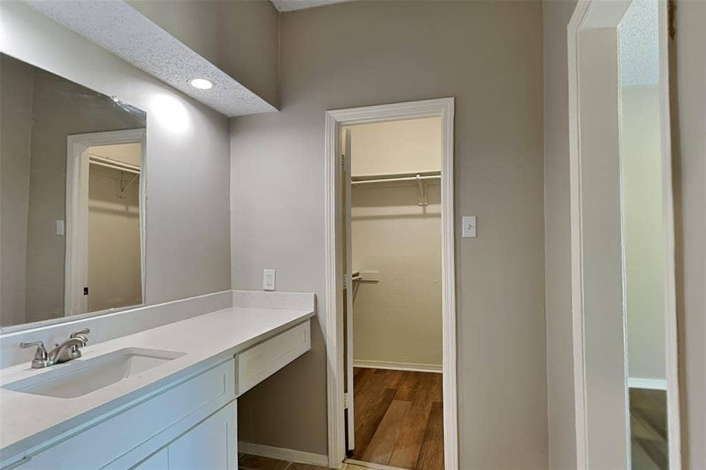 6700 Alissa Drive, Rowlett, TX 75089