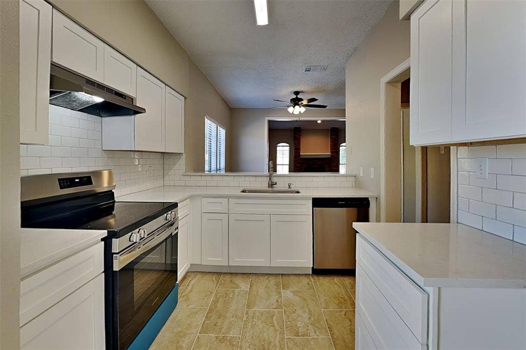 6700 Alissa Drive, Rowlett, TX 75089