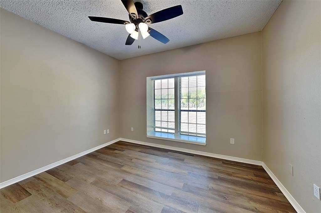 6700 Alissa Drive, Rowlett, TX 75089