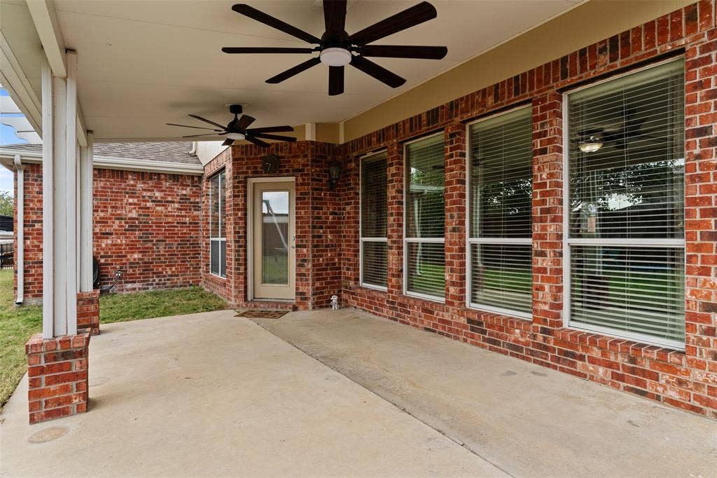 320 Montana Trail, Murphy, TX 75094 320 Montana Trail, Murphy, TX 75094