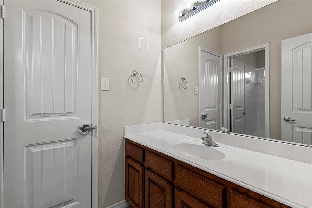 320 Montana Trail, Murphy, TX 75094 320 Montana Trail, Murphy, TX 75094