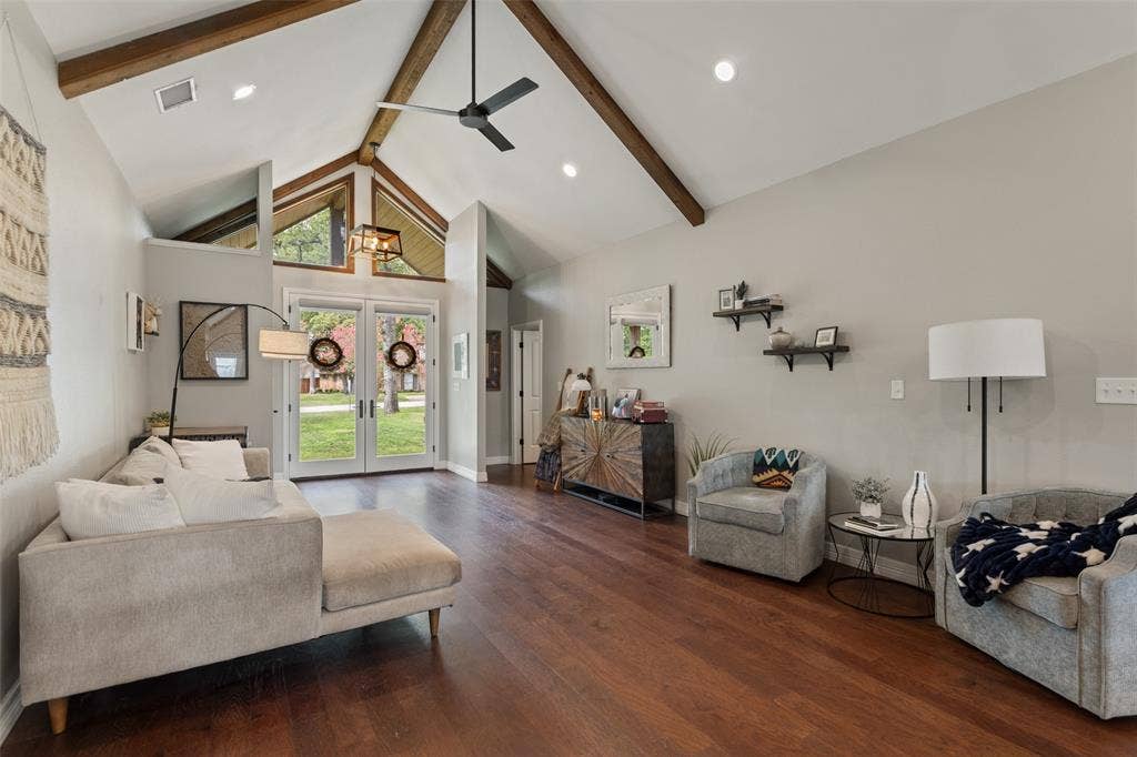 237 E Hideaway Lane, Hideaway, TX 75771