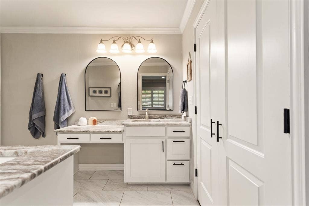 237 E Hideaway Lane, Hideaway, TX 75771