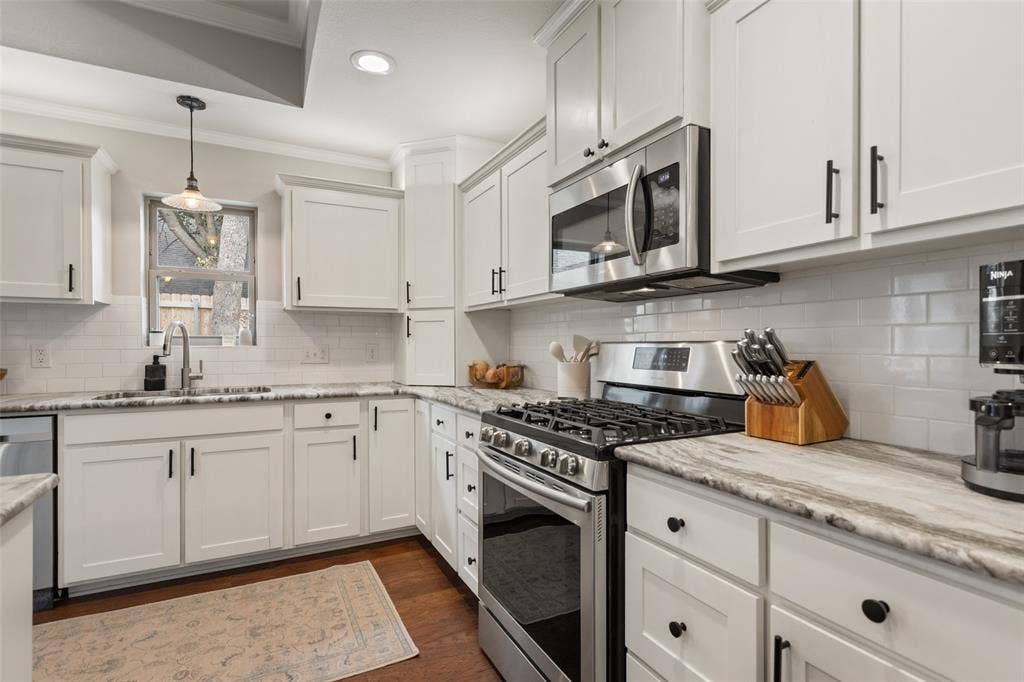 237 E Hideaway Lane, Hideaway, TX 75771