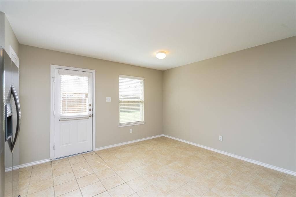 2212 Tombstone Road, Forney, TX 75126 2212 Tombstone Road, Forney, TX 75126
