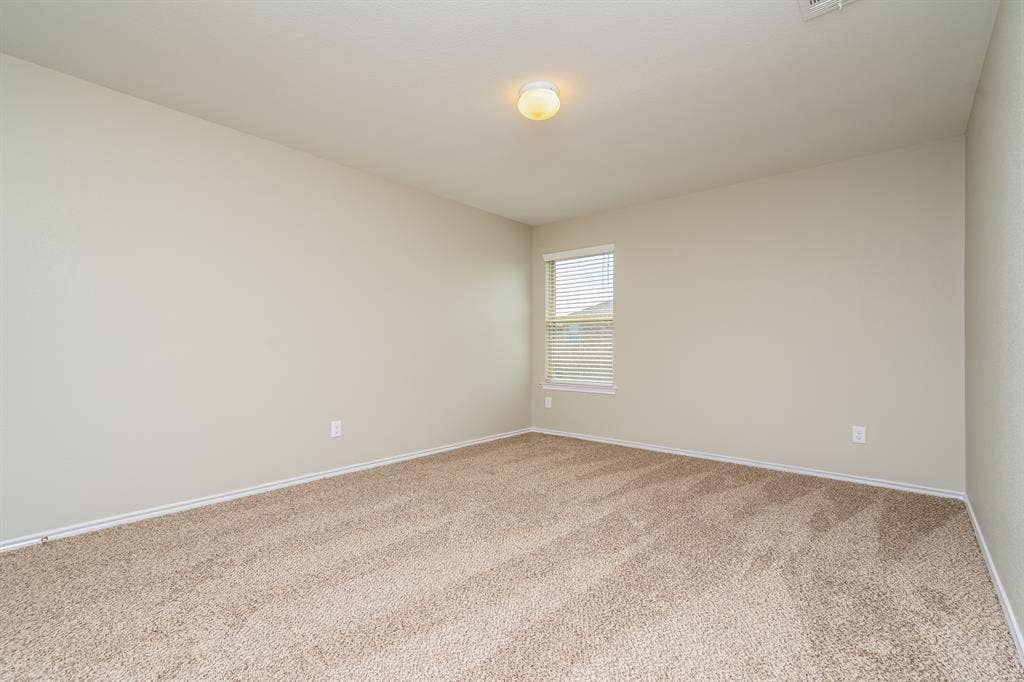2212 Tombstone Road, Forney, TX 75126 2212 Tombstone Road, Forney, TX 75126