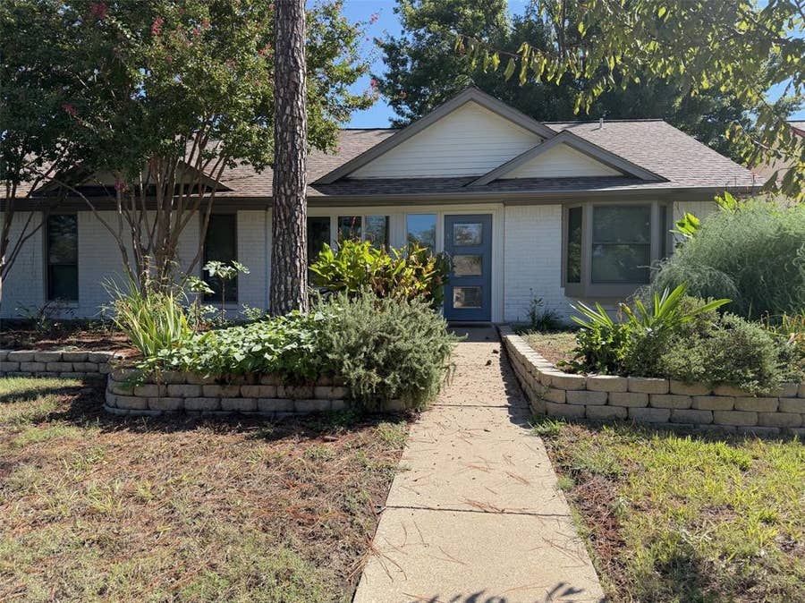 Property photo for 1905 Jasmine Street, Denton, TX