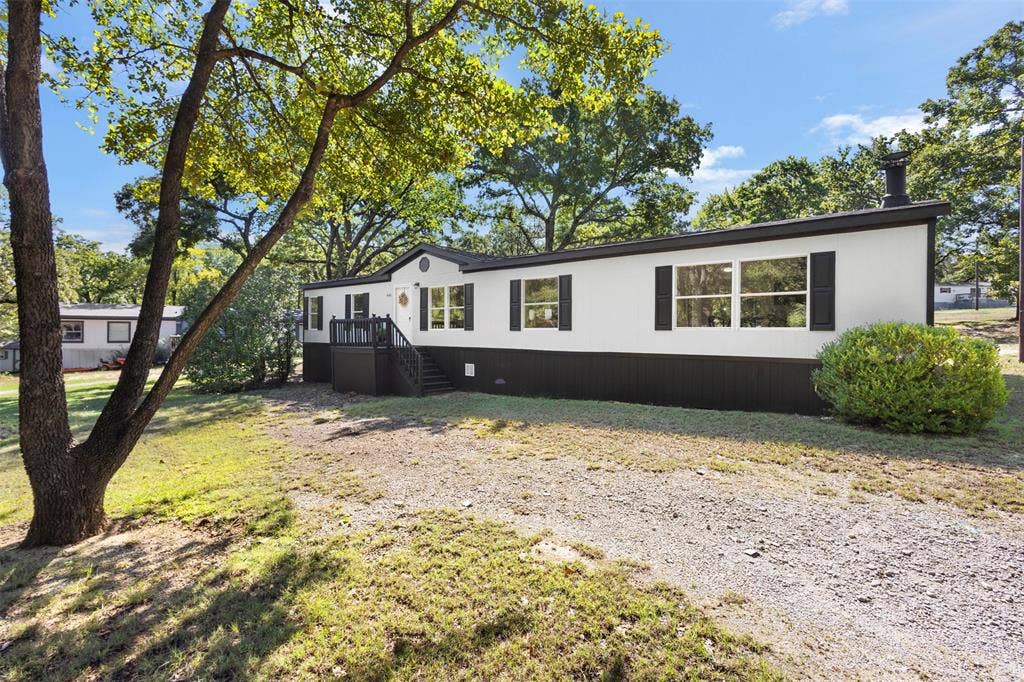 445 Fortune Road, Alvarado, TX 76009