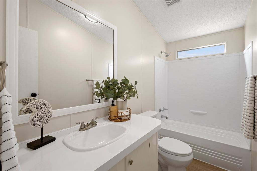 445 Fortune Road, Alvarado, TX 76009