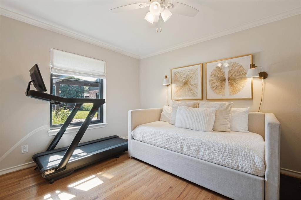 5222 Meadow Crest Drive, Dallas, TX 75229 5th Bedroom or workout room