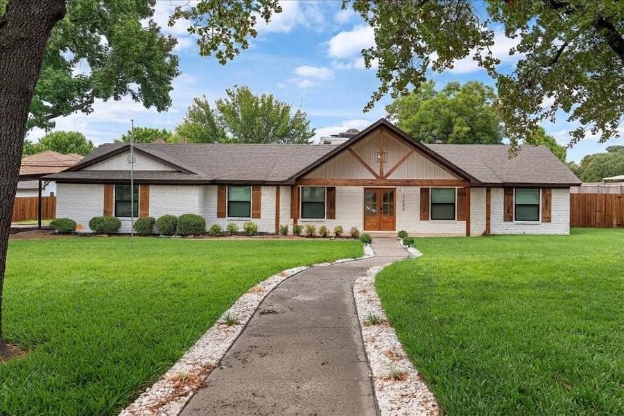 Property photo for 3509 W Sublett Road, Arlington, TX