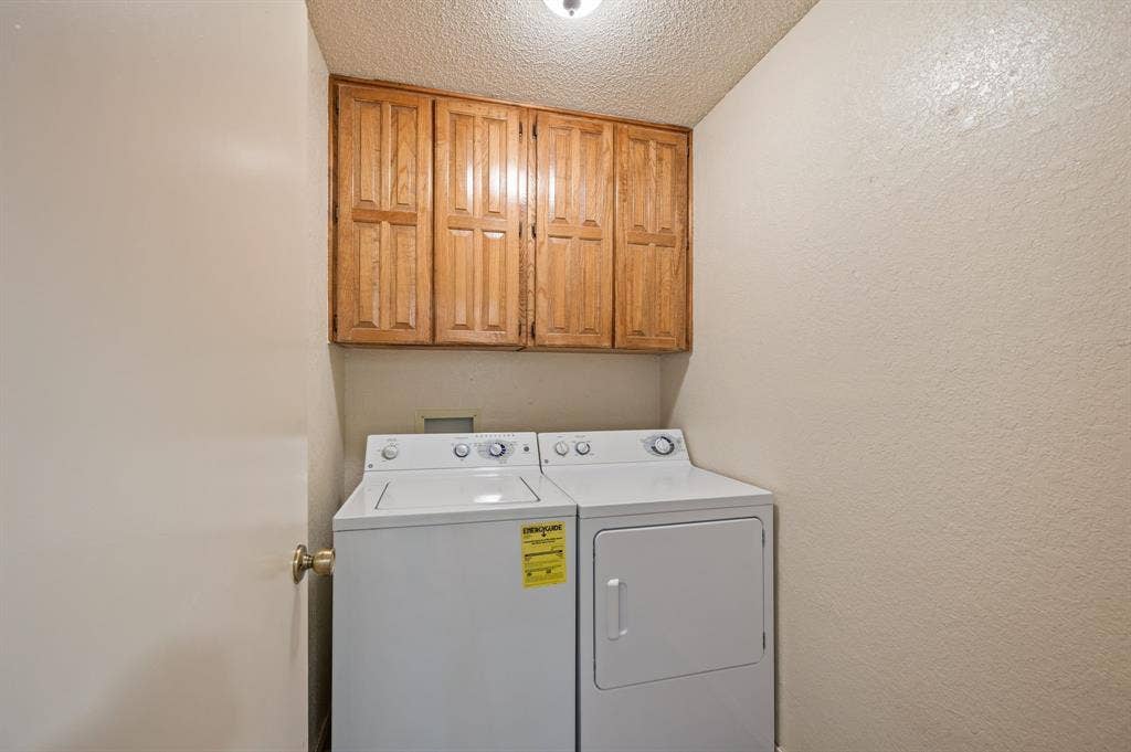 3500 Primrose Lane, Bedford, TX 76021