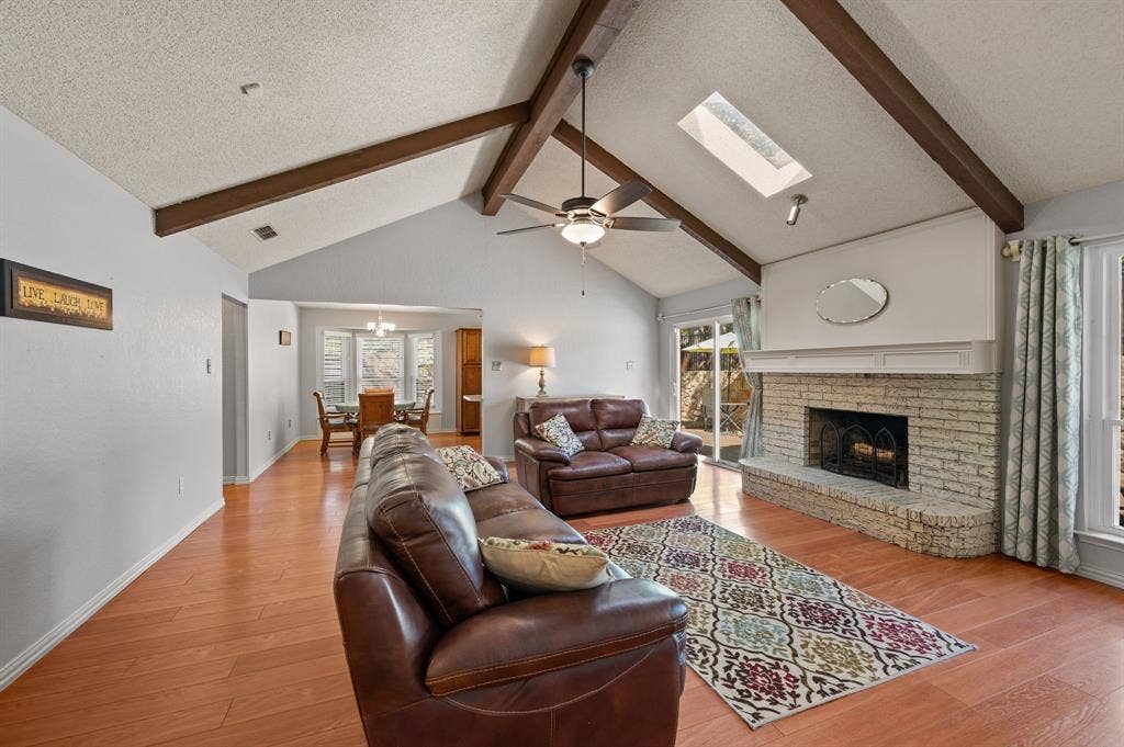 3500 Primrose Lane, Bedford, TX 76021