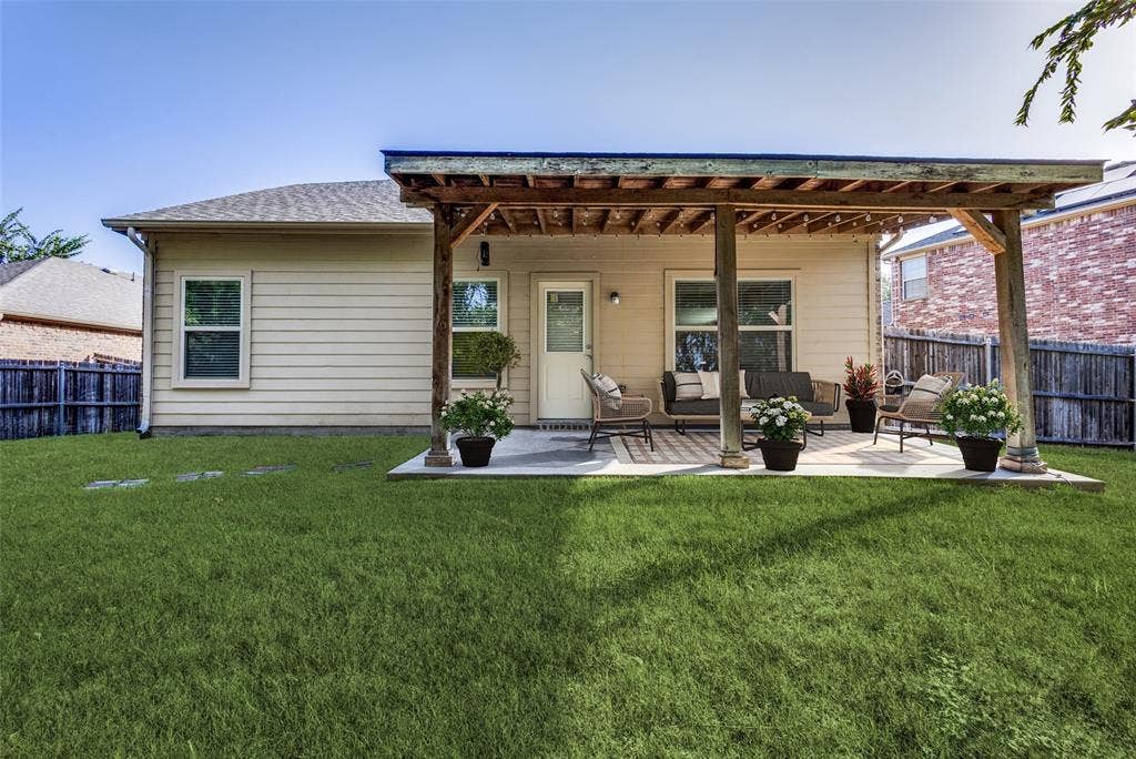 1201 Jasper Crossing, Princeton, TX 75407 1201 Jasper Crossing, Princeton, TX 75407