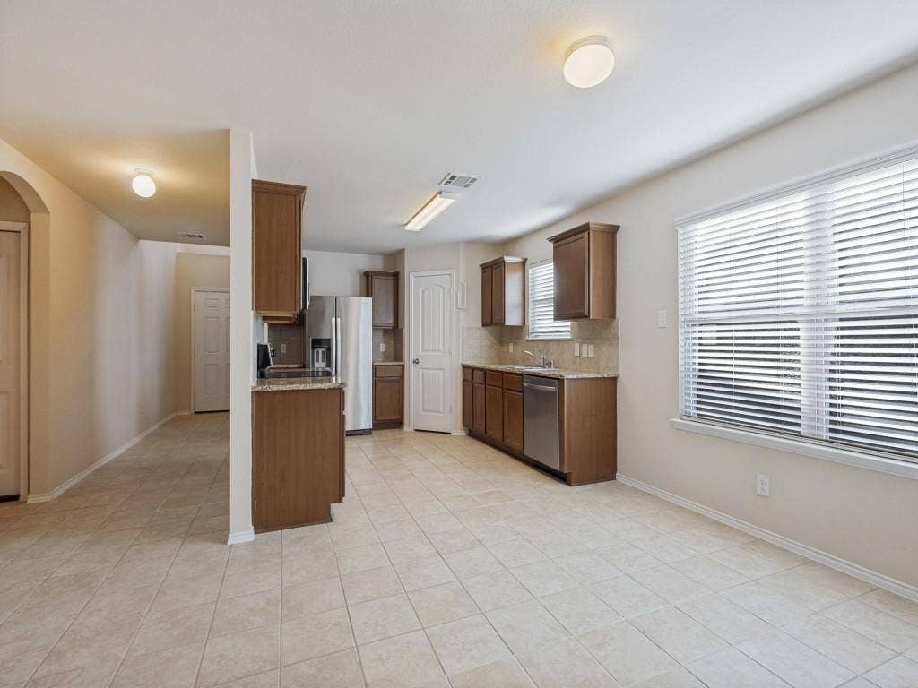 1201 Jasper Crossing, Princeton, TX 75407 1201 Jasper Crossing, Princeton, TX 75407