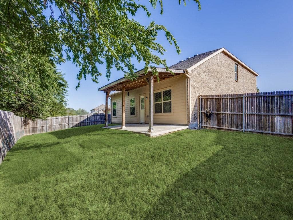 1201 Jasper Crossing, Princeton, TX 75407 1201 Jasper Crossing, Princeton, TX 75407