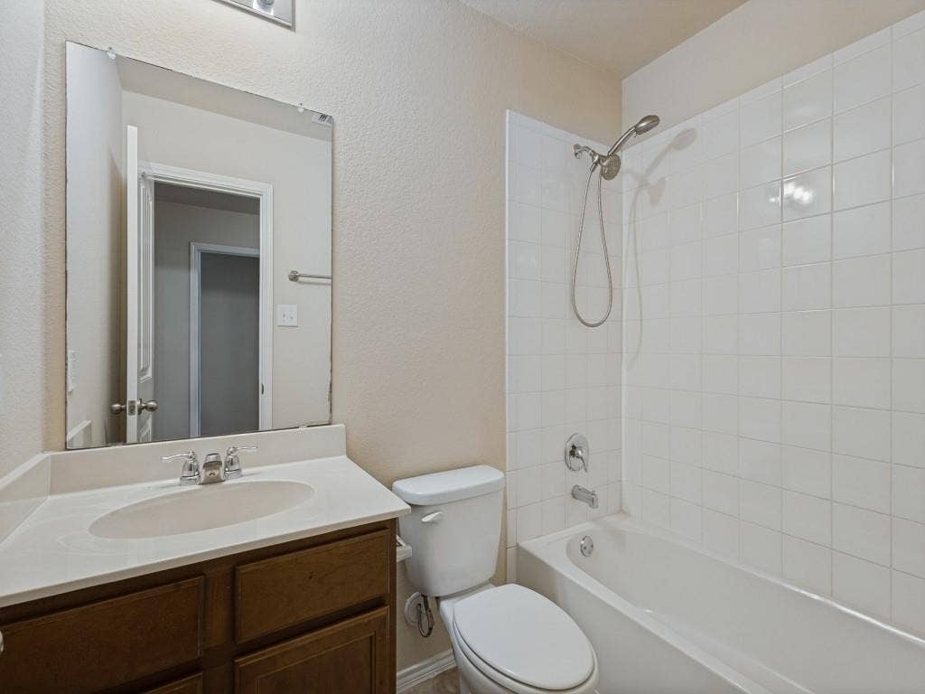 1201 Jasper Crossing, Princeton, TX 75407 1201 Jasper Crossing, Princeton, TX 75407