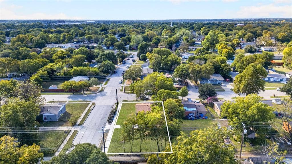 421 Wallace Drive, Garland, TX 75041 421 Wallace Drive, Garland, TX 75041
