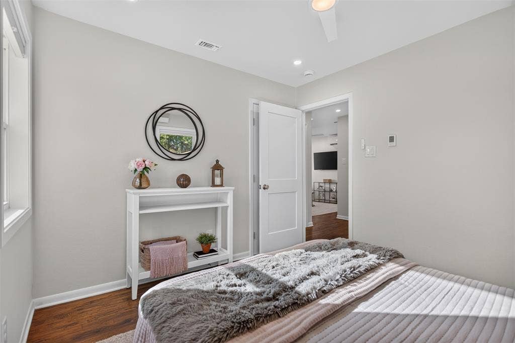 421 Wallace Drive, Garland, TX 75041 421 Wallace Drive, Garland, TX 75041