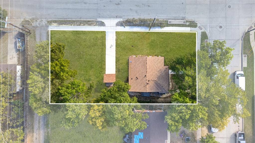 421 Wallace Drive, Garland, TX 75041 421 Wallace Drive, Garland, TX 75041