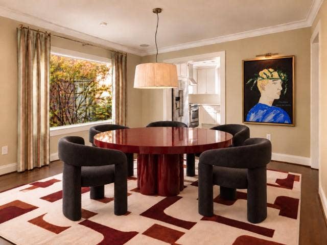 4009 Prescott Avenue, Dallas, TX 75219 Virtually staged
