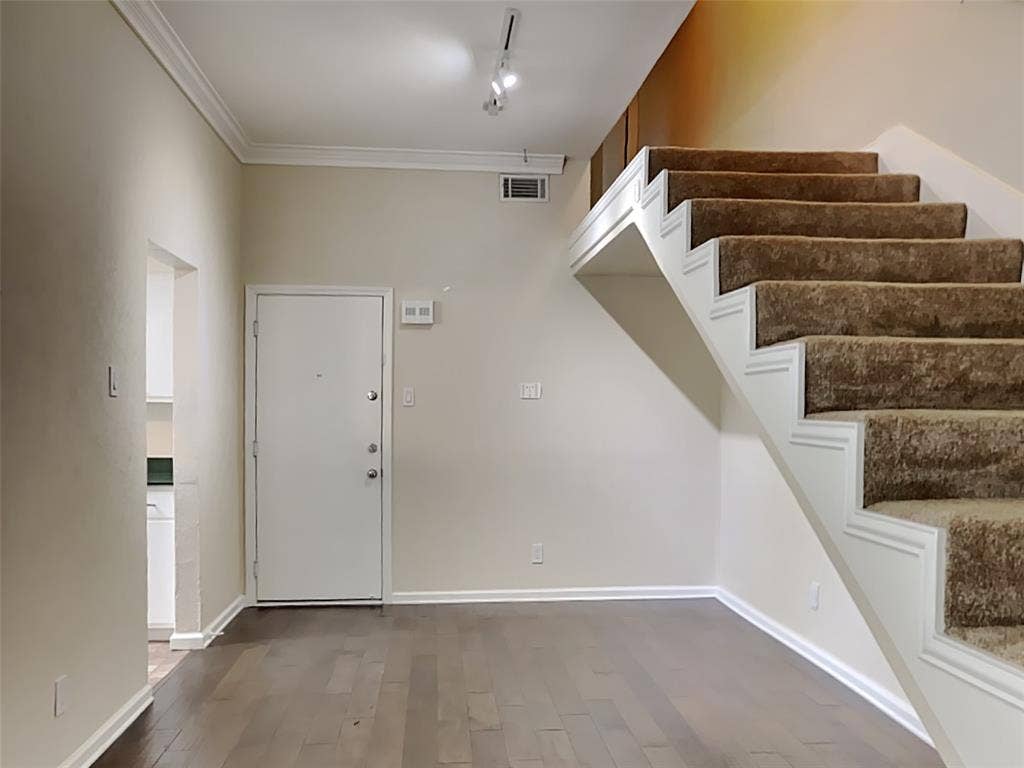 2907 Shelby Avenue, Dallas, TX 75219 2907 Shelby Avenue, Dallas, TX 75219