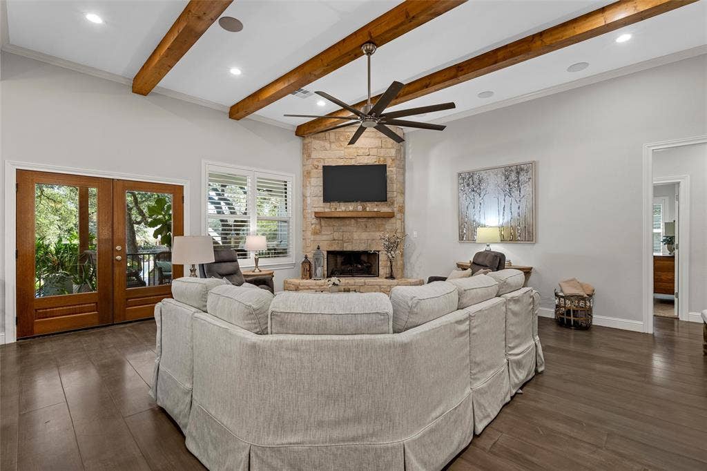 320 Kandus Cove, China Spring, TX 76633 320 Kandus Cove, China Spring, TX 76633
