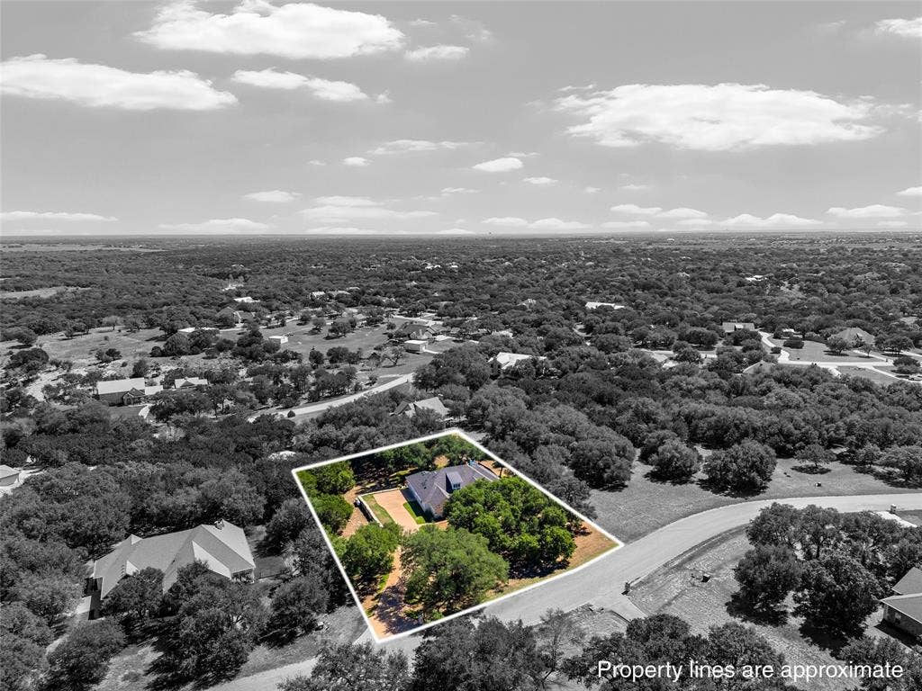 320 Kandus Cove, China Spring, TX 76633 320 Kandus Cove, China Spring, TX 76633