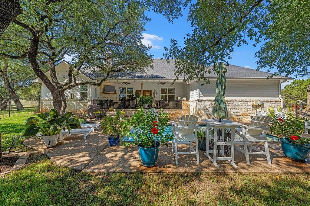 320 Kandus Cove, China Spring, TX 76633 320 Kandus Cove, China Spring, TX 76633