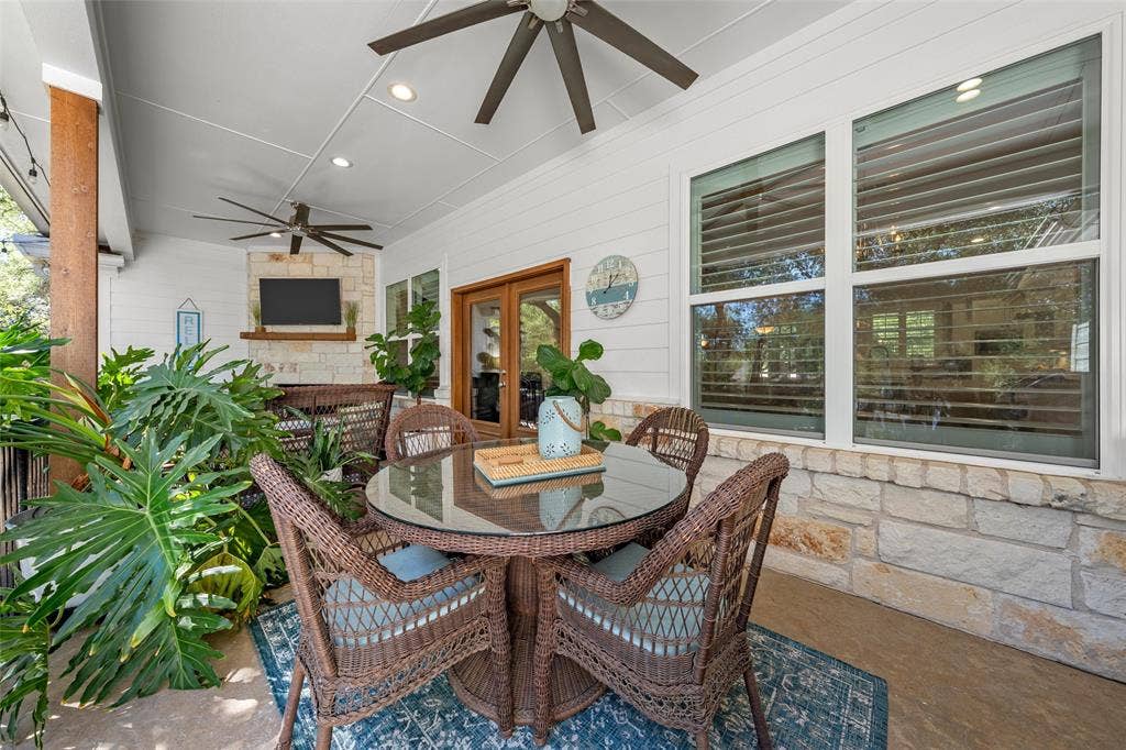 320 Kandus Cove, China Spring, TX 76633 320 Kandus Cove, China Spring, TX 76633