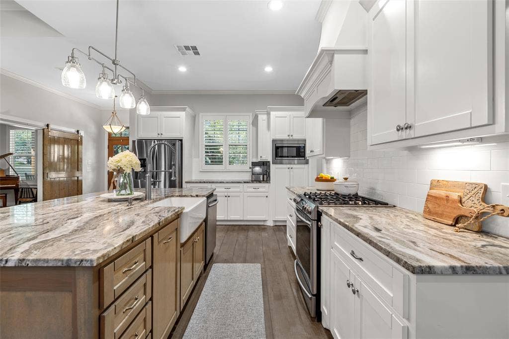 320 Kandus Cove, China Spring, TX 76633 320 Kandus Cove, China Spring, TX 76633