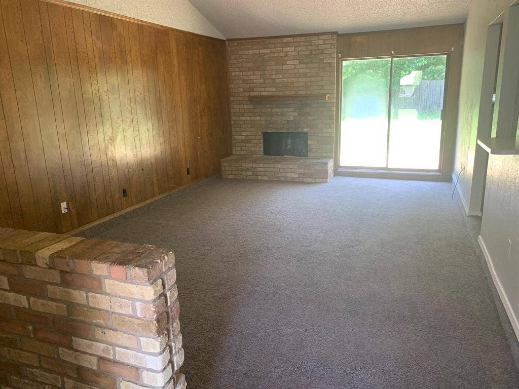 2518 Highgate Drive, Arlington, TX 76016 2518 Highgate Drive, Arlington, TX 76016