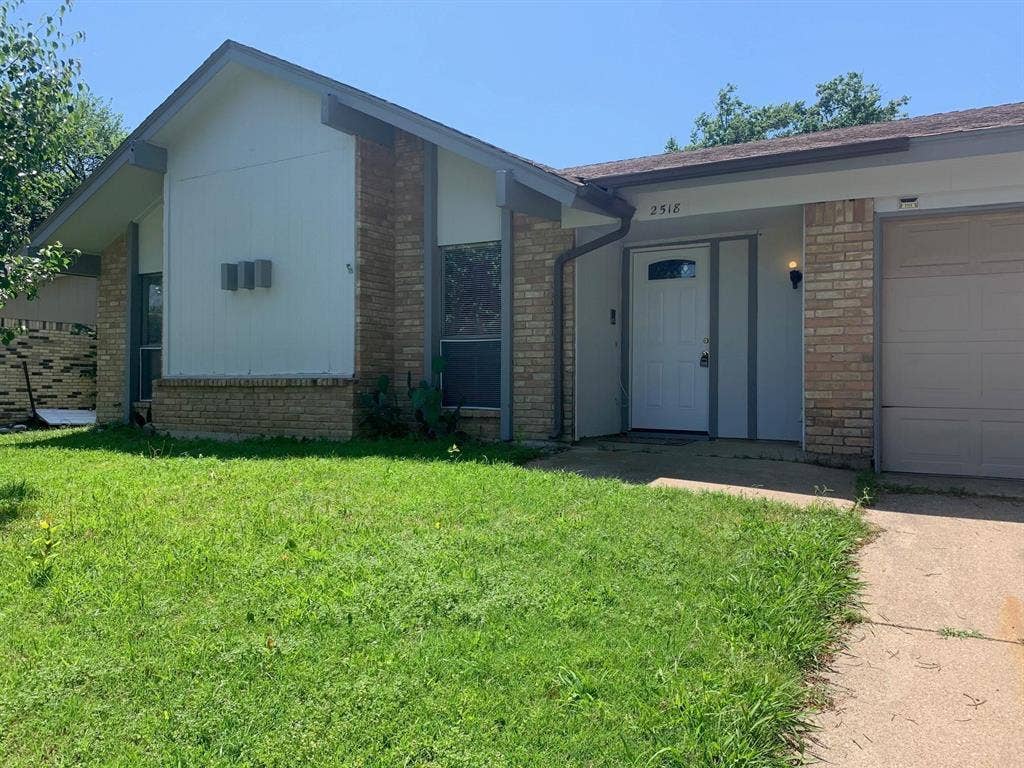 2518 Highgate Drive, Arlington, TX 76016 2518 Highgate Drive, Arlington, TX 76016