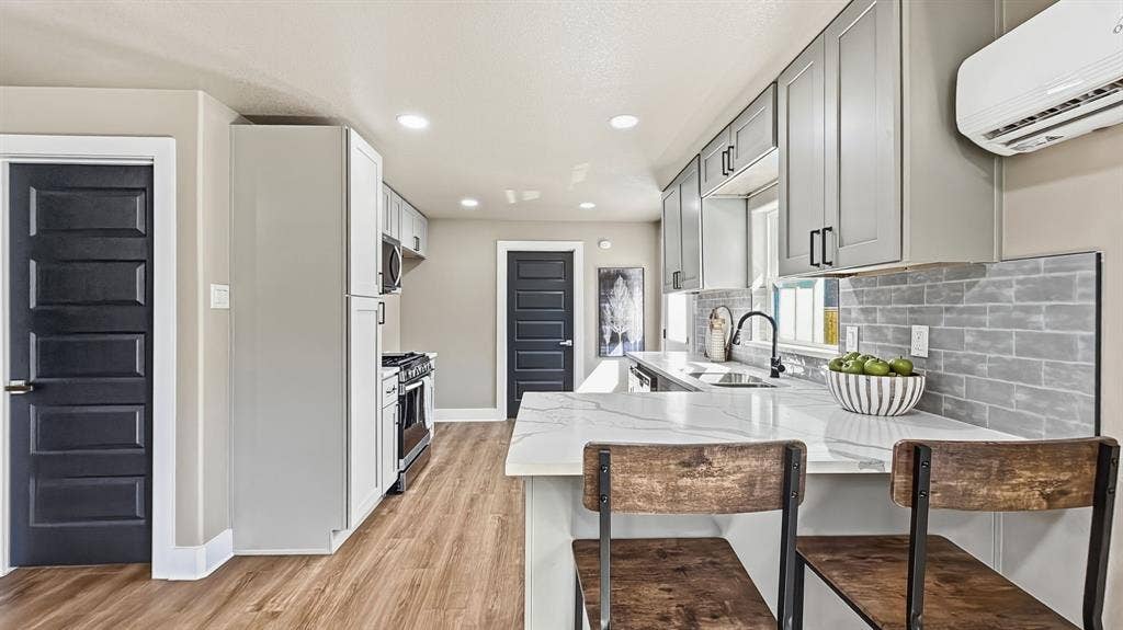 4216 Bonita Drive, Fort Worth, TX 76114