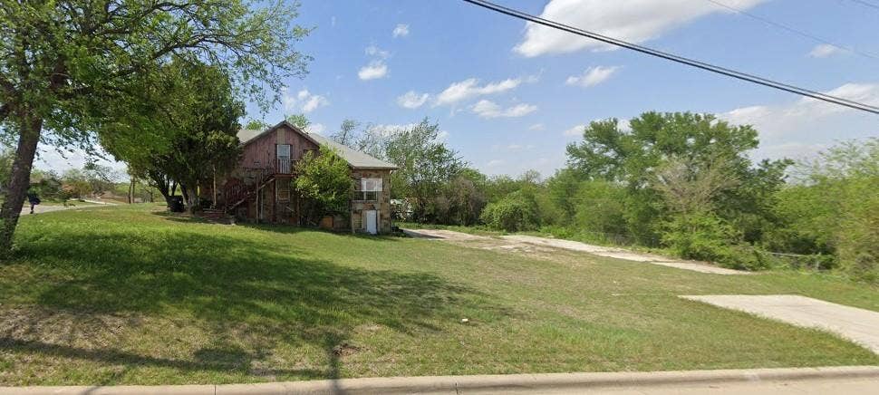 2800 NW 31st Street, Fort Worth, TX 76106 2800 NW 31st Street, Fort Worth, TX 76106