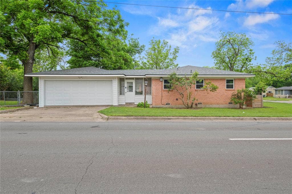 1803 S 15th Street, Temple, TX 76504 1803 S 15th Street, Temple, TX 76504