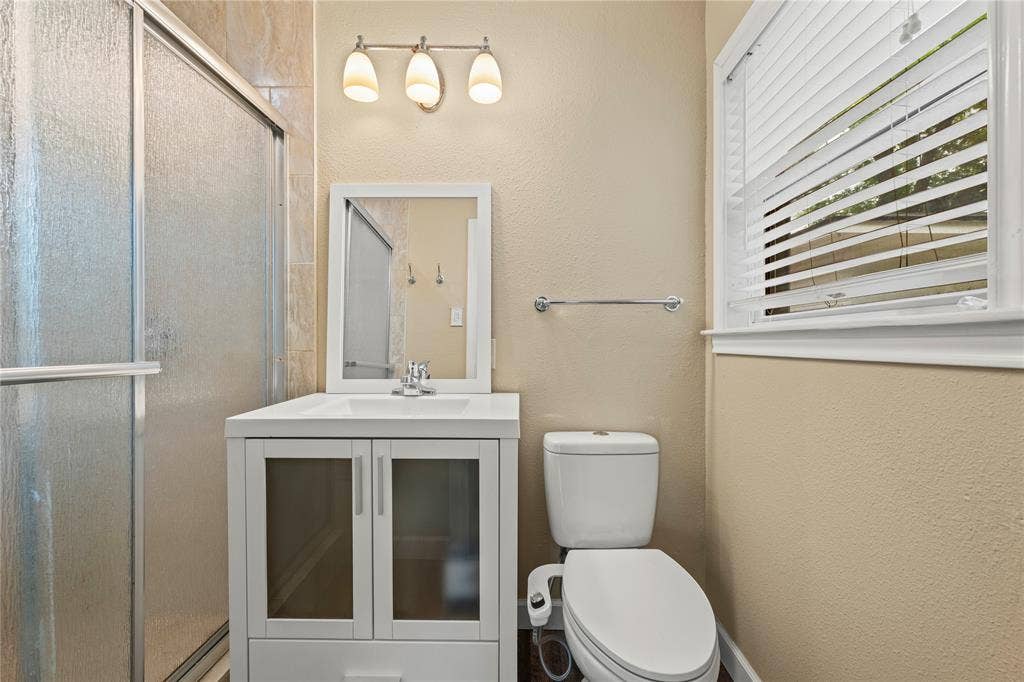 1803 S 15th Street, Temple, TX 76504 1803 S 15th Street, Temple, TX 76504