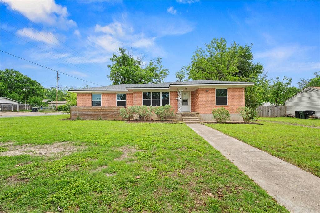 1803 S 15th Street, Temple, TX 76504 1803 S 15th Street, Temple, TX 76504