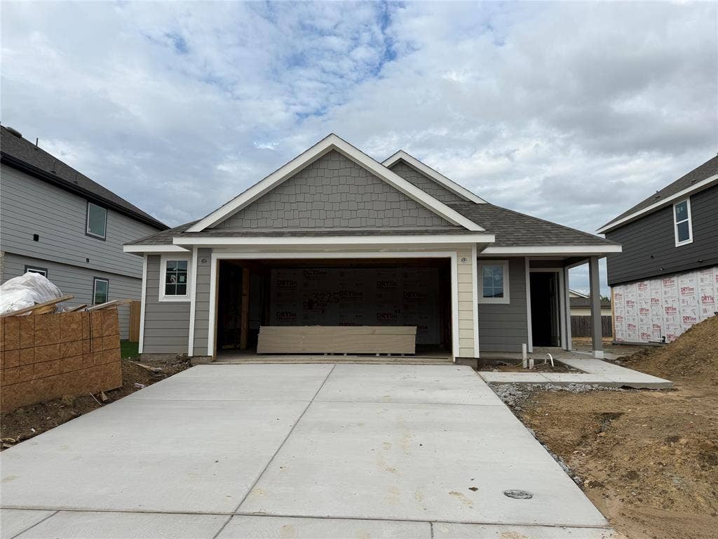 3225 Kelso Drive, Everman, TX 76140 3225 Kelso Drive, Everman, TX 76140